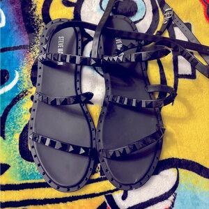 Steve Madden black sandals